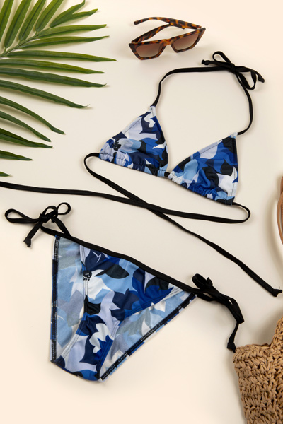 Cooltan® Tan-Through blue floral bikni